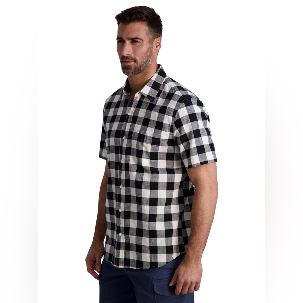 Chaps Men's Short Sleeve Stretch Cotton Slub Shirt